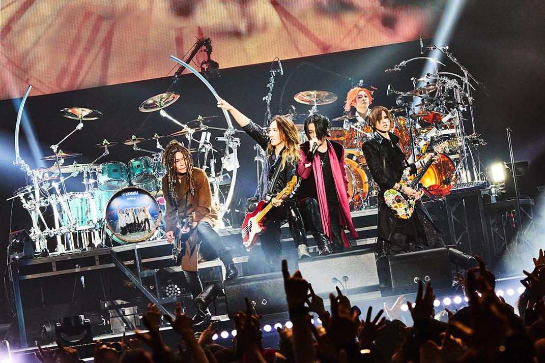LUNATIC X'MAS 2025 -OUR JOURNEY CONTINUES-